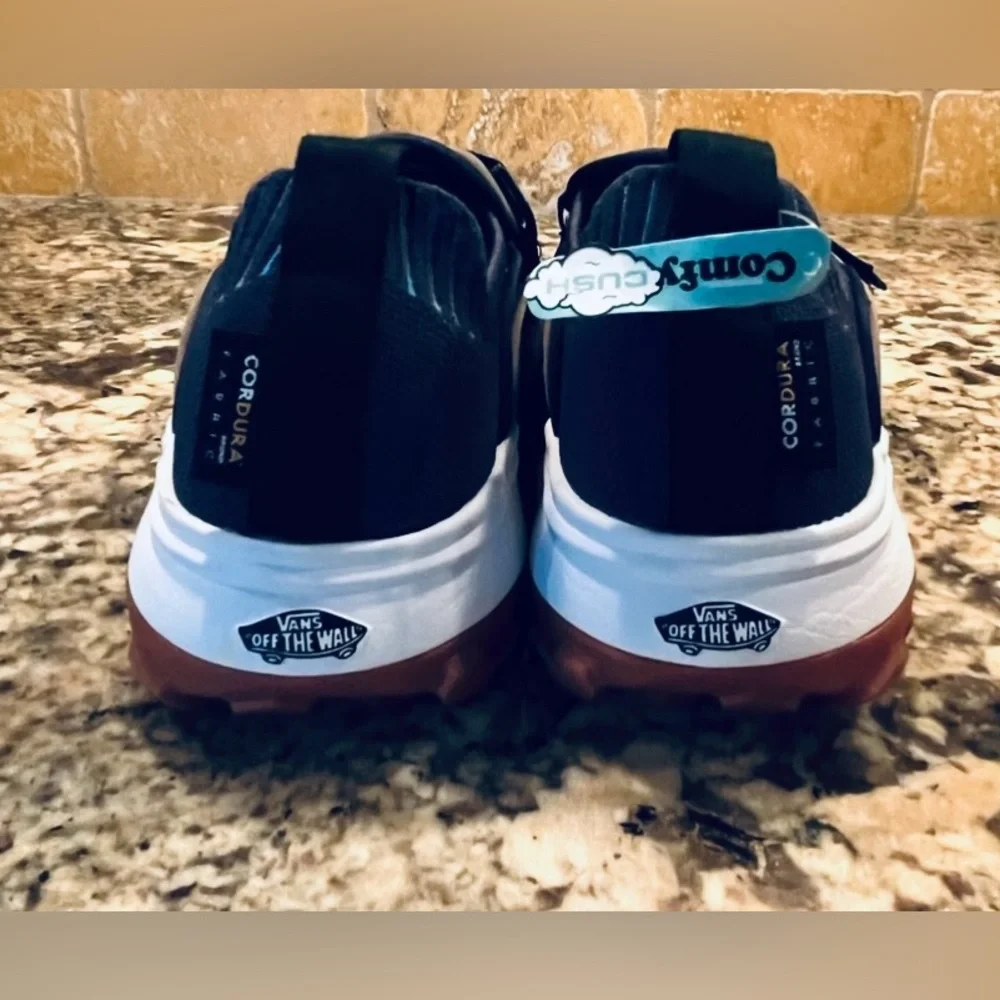 NWT Vans Cordura Coast CC Shoe